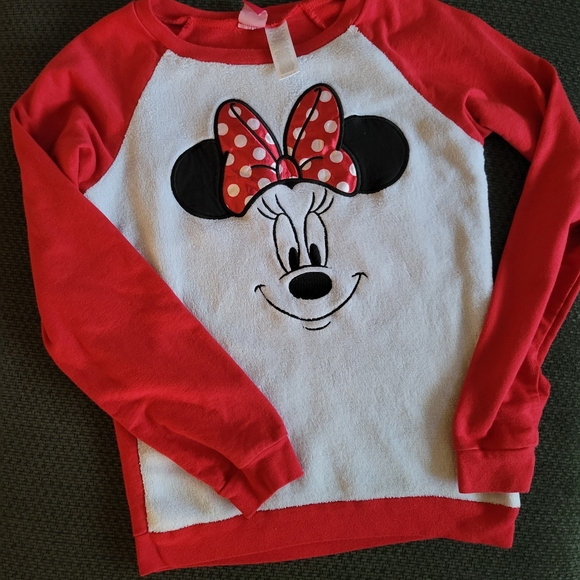 Girls Disney Minnie Mouse fuzzy long Sleeve sweatshirt , XL 14-16